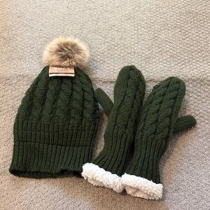 Cozy Green Knit Hat and Mittens Set for Kids
